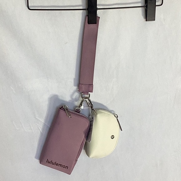 Lululemon Dual Pouch Wristlet - Picture 3 of 11